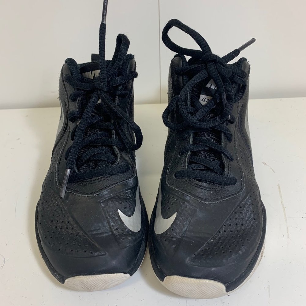 Nike Team Hustle D7 Shoes - Kids 12C